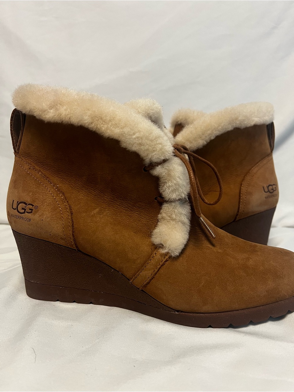 UGG Jeovanna Boots Waterproof Sz 8.5 - Picture 4 of 7